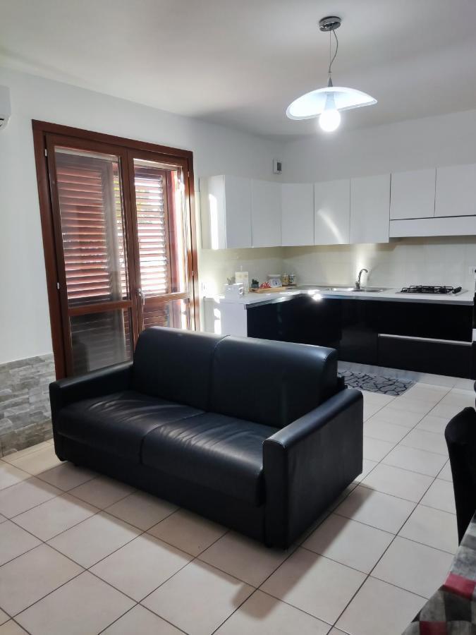 Vico Stazione Apartment Uta Exterior photo