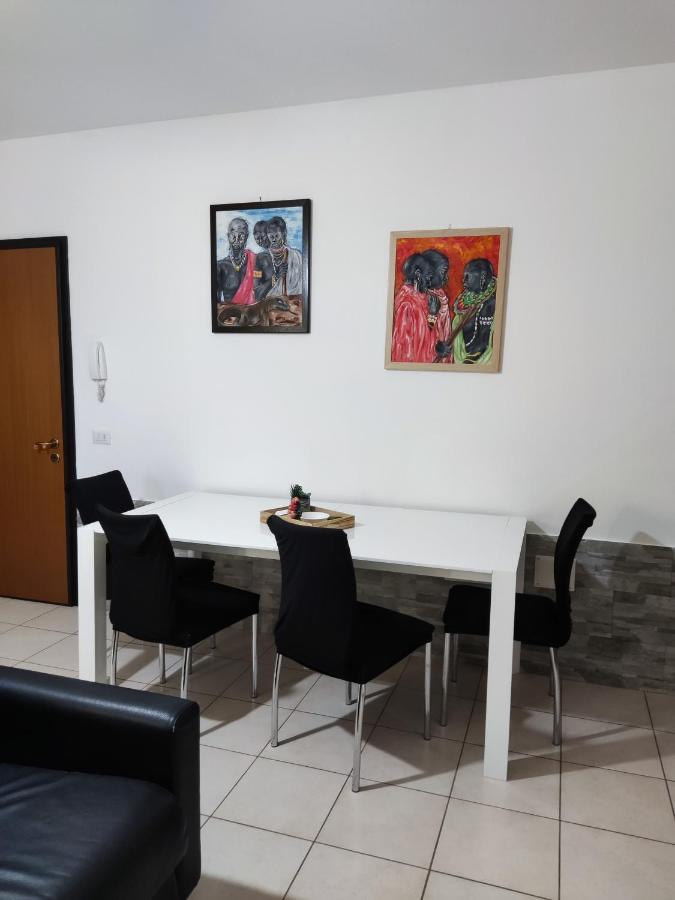 Vico Stazione Apartment Uta Exterior photo